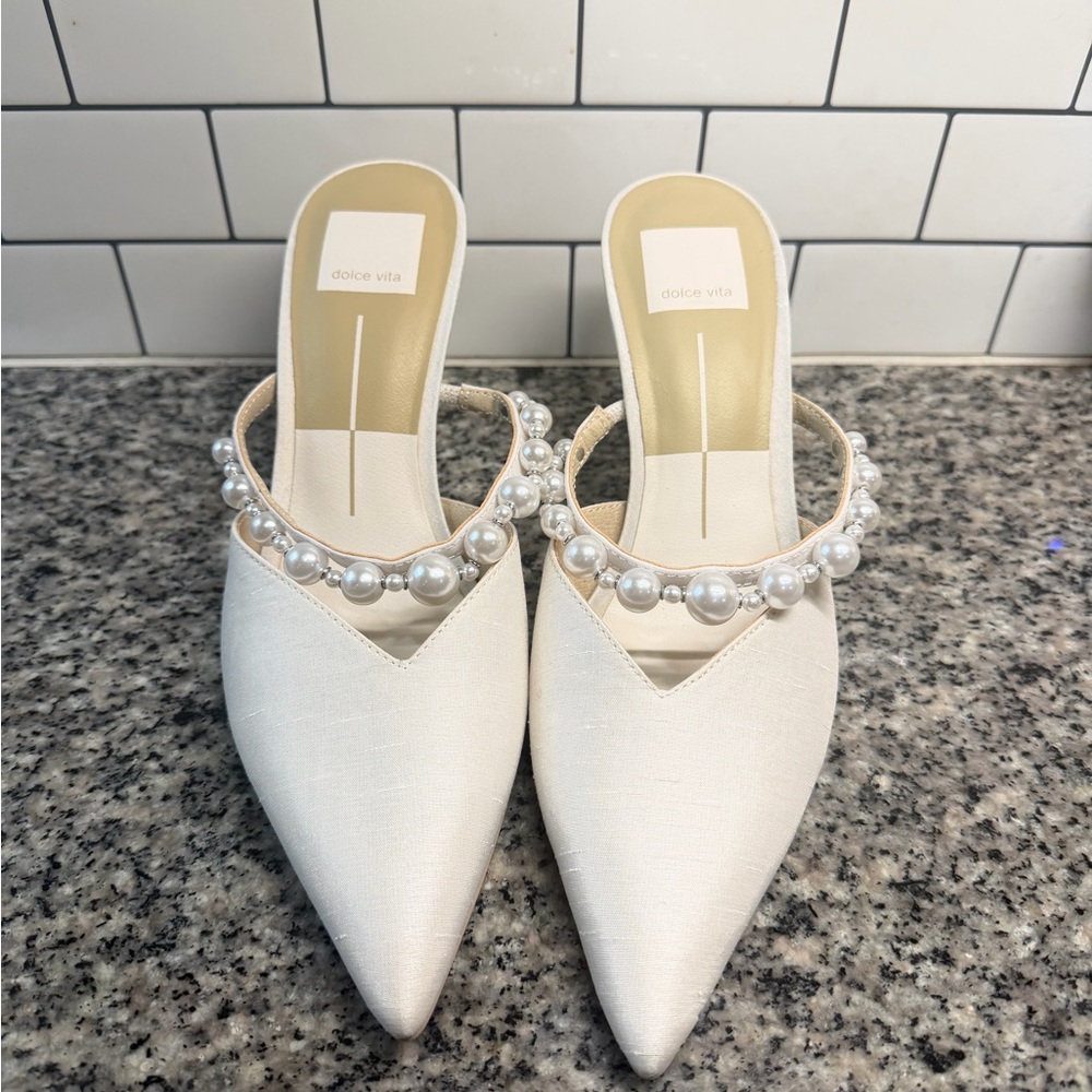 Dolce Vita Kanika Pearl Mid Heels Vanilla Pearls